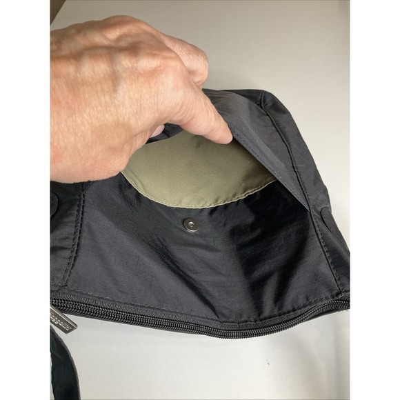 Baggallini Casual Black Nylon Shoulder Crossbody Bag Purse Travel Vacation - Picture 5 of 10